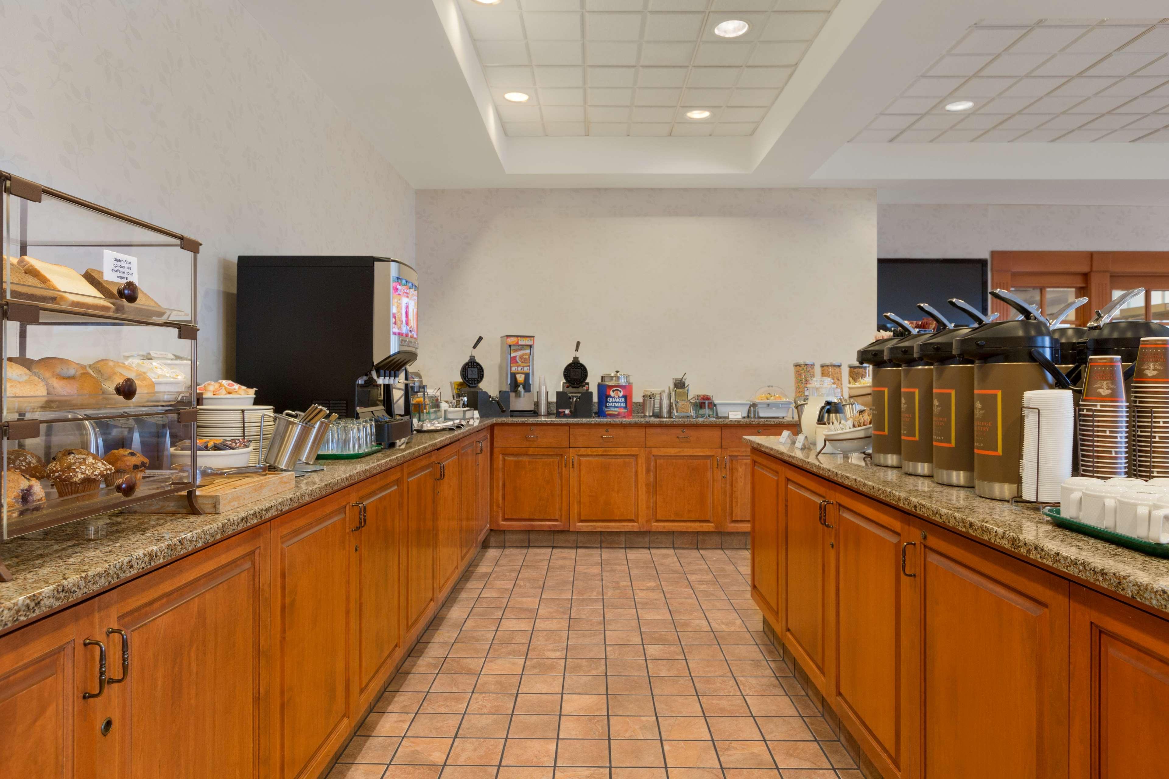 Country Inn & Suites By Radisson, Calgary-Northeast Dış mekan fotoğraf