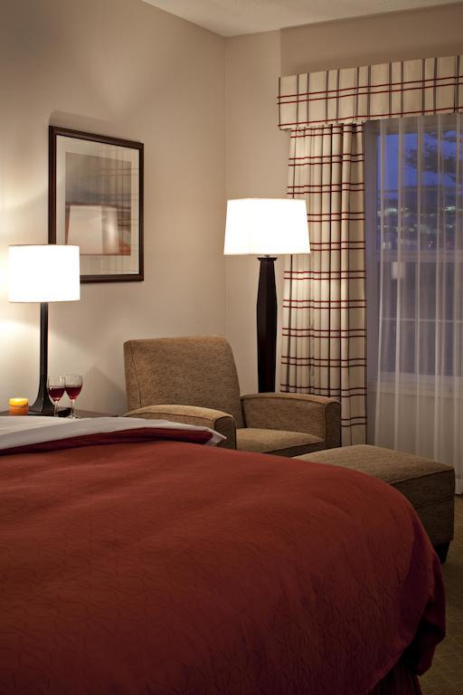 Country Inn & Suites By Radisson, Calgary-Northeast Oda fotoğraf